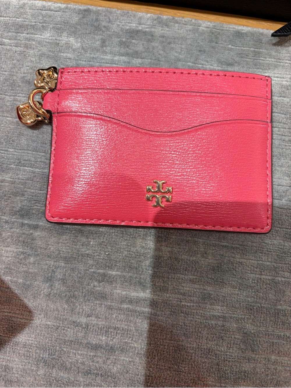 Tory Burch red Patent Leather Card Holder with Gold Logo Emblem new